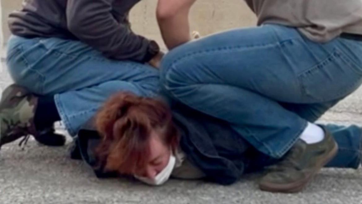 U.S. citizen detained in San Pedro by masked federal agents during an observation patrol